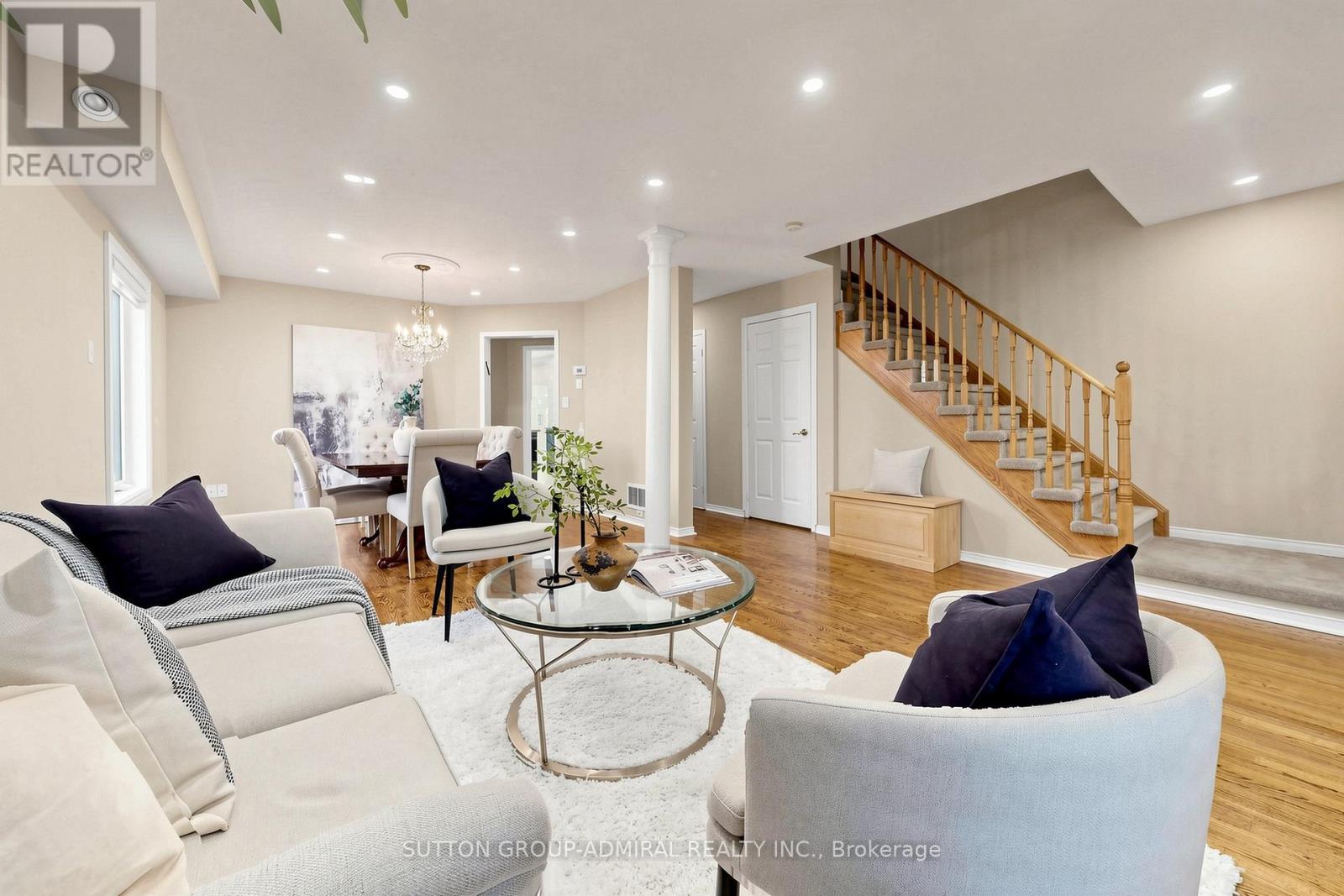 63 Katerina Avenue, Vaughan, Ontario  L4J 8H5 - Photo 6 - N13773456