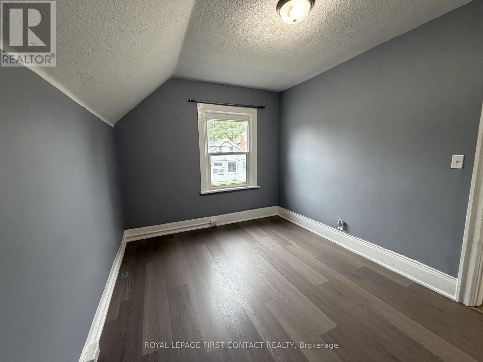 149 Mississaga Street W, Orillia, Ontario  L3V 3B2 - Photo 5 - S13773560