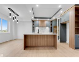 131 24 St SW, Edmonton, Alberta T6X 3K4 (30267186)