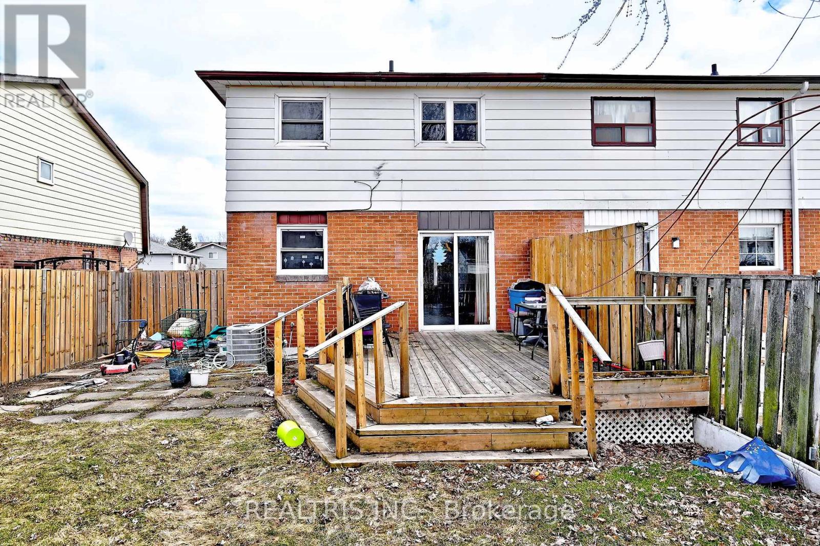 116 Sutherland Avenue, Brampton, Ontario  L6V 2H7 - Photo 32 - W13773324