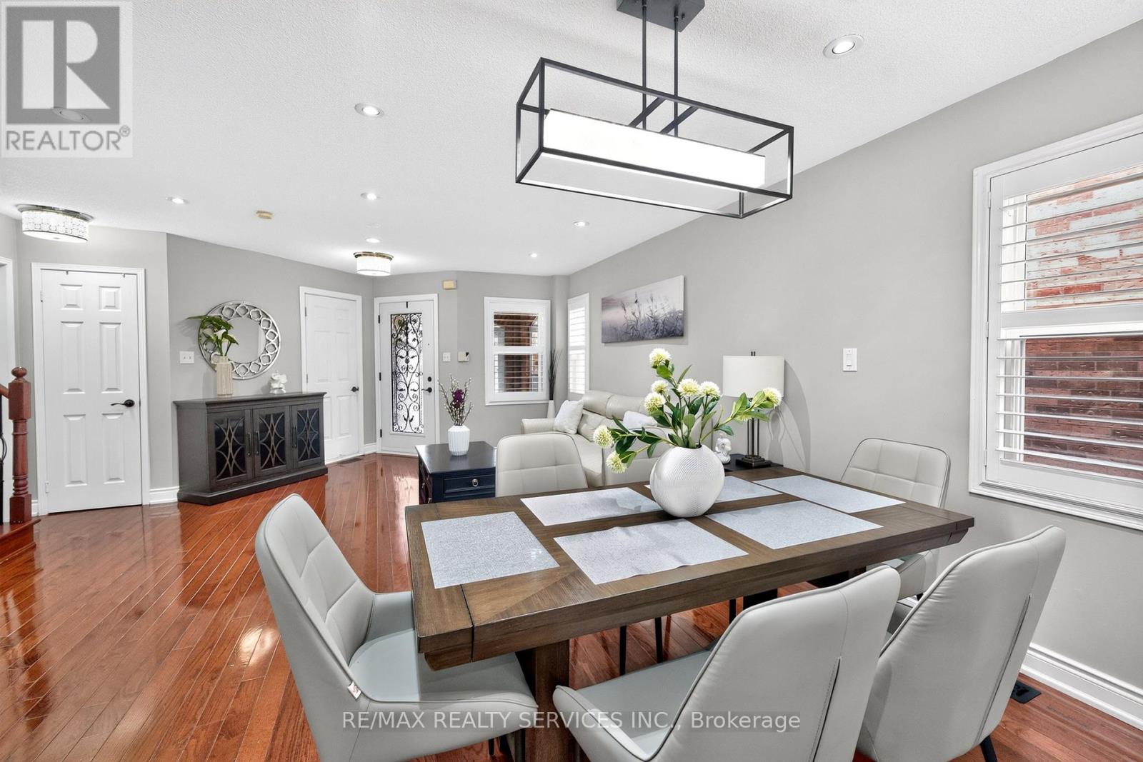 47 Twisted Oak Street, Brampton, Ontario  L6R 1S9 - Photo 11 - W13773554