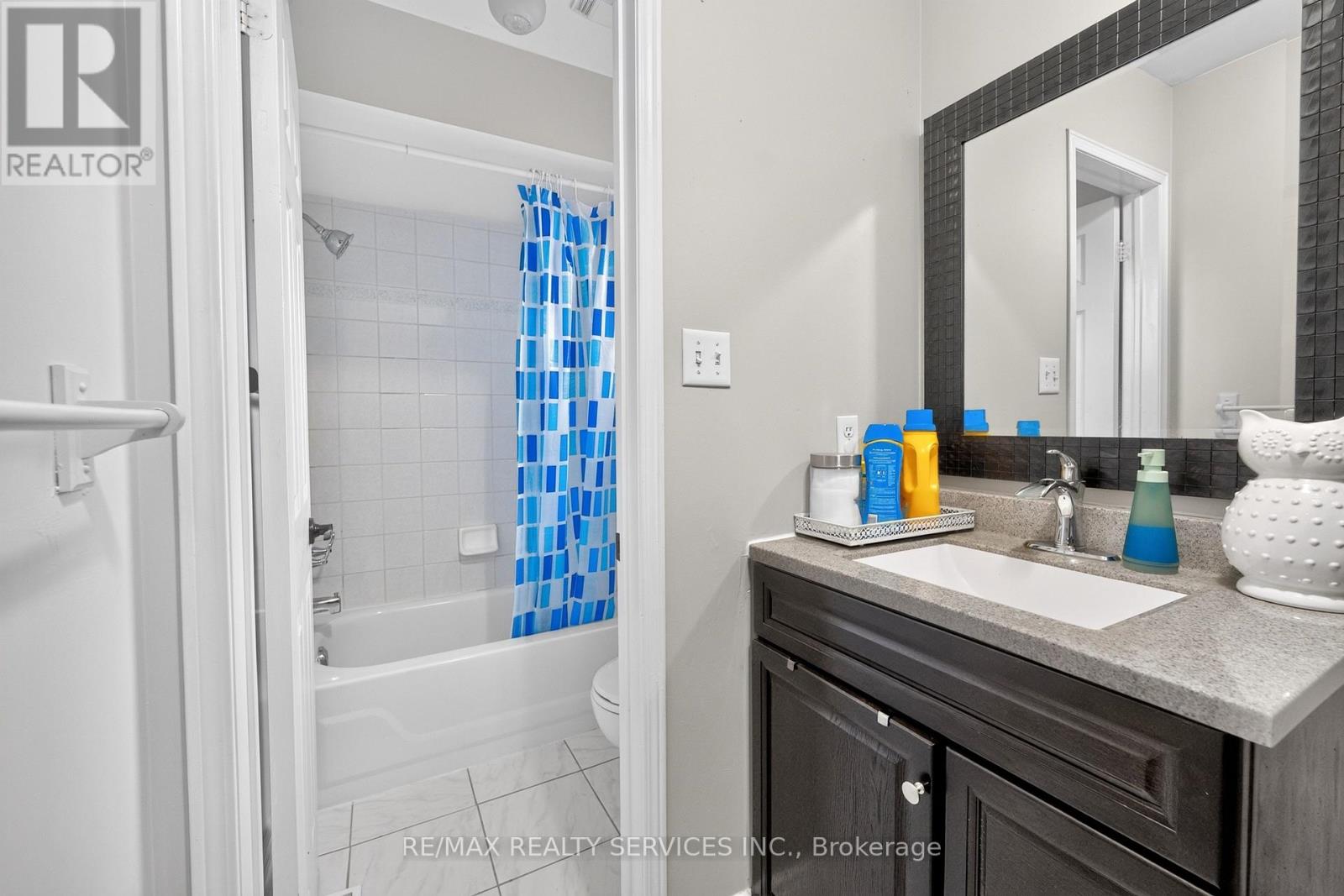 47 Twisted Oak Street, Brampton, Ontario  L6R 1S9 - Photo 33 - W13773554