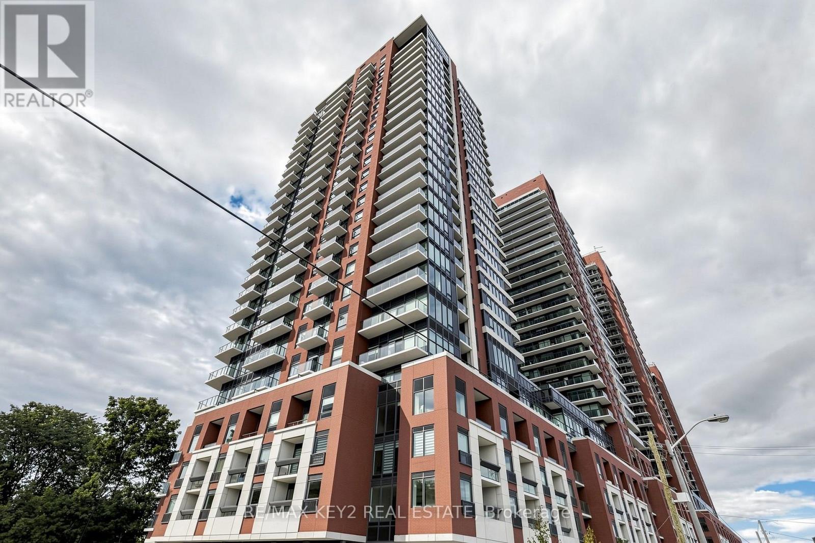 2012 - 4010 EGLINTON AVENUE W