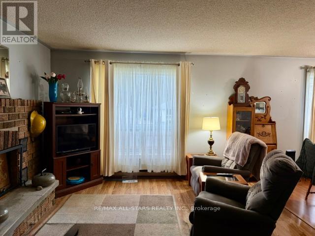 16 Dunn Street, Kawartha Lakes (Bobcaygeon), Ontario  K0M 1A0 - Photo 9 - X13128542
