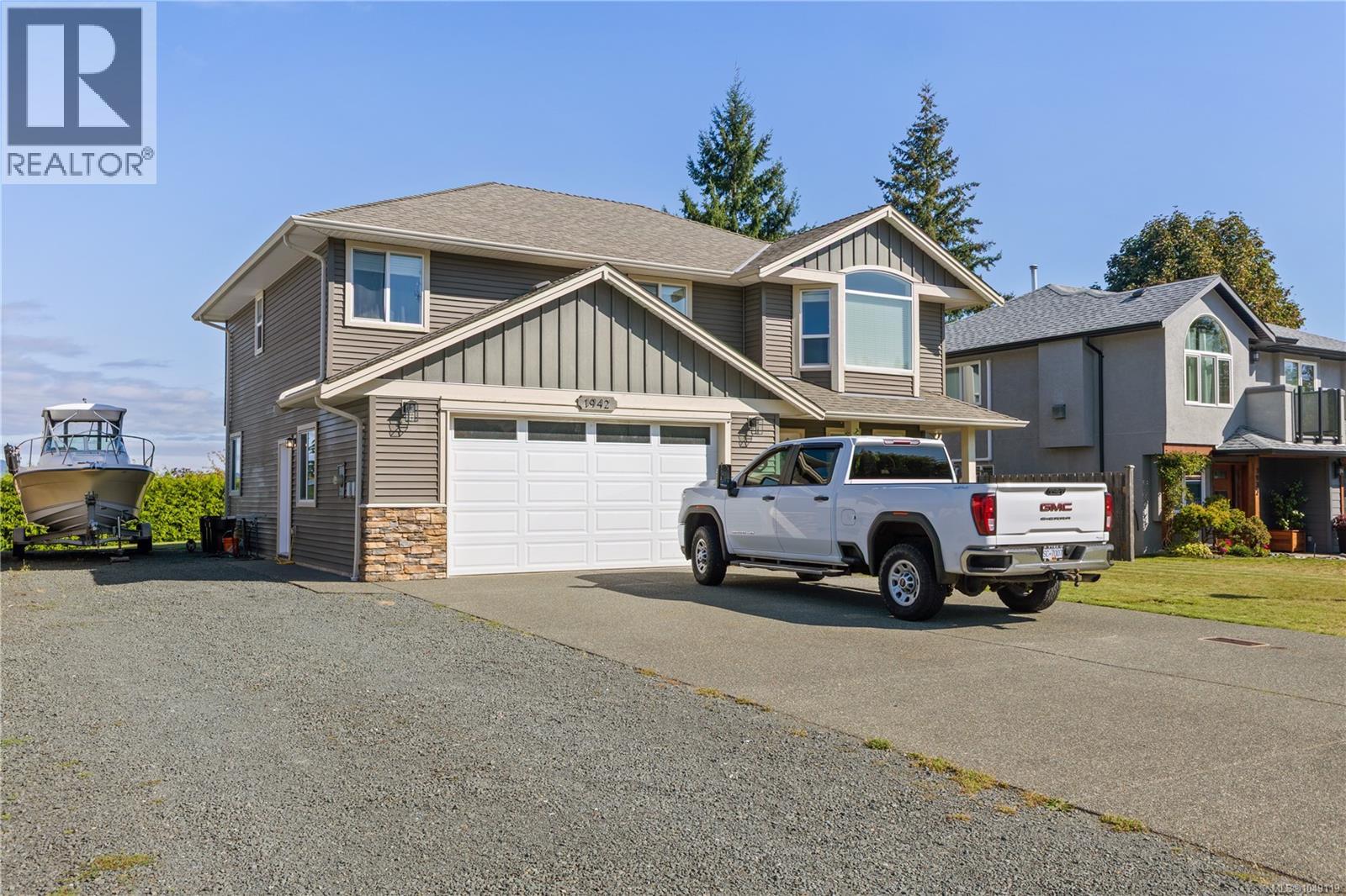 1942 Bear Pl, Campbell River, British Columbia  V9H 1R3 - Photo 2 - 1049119