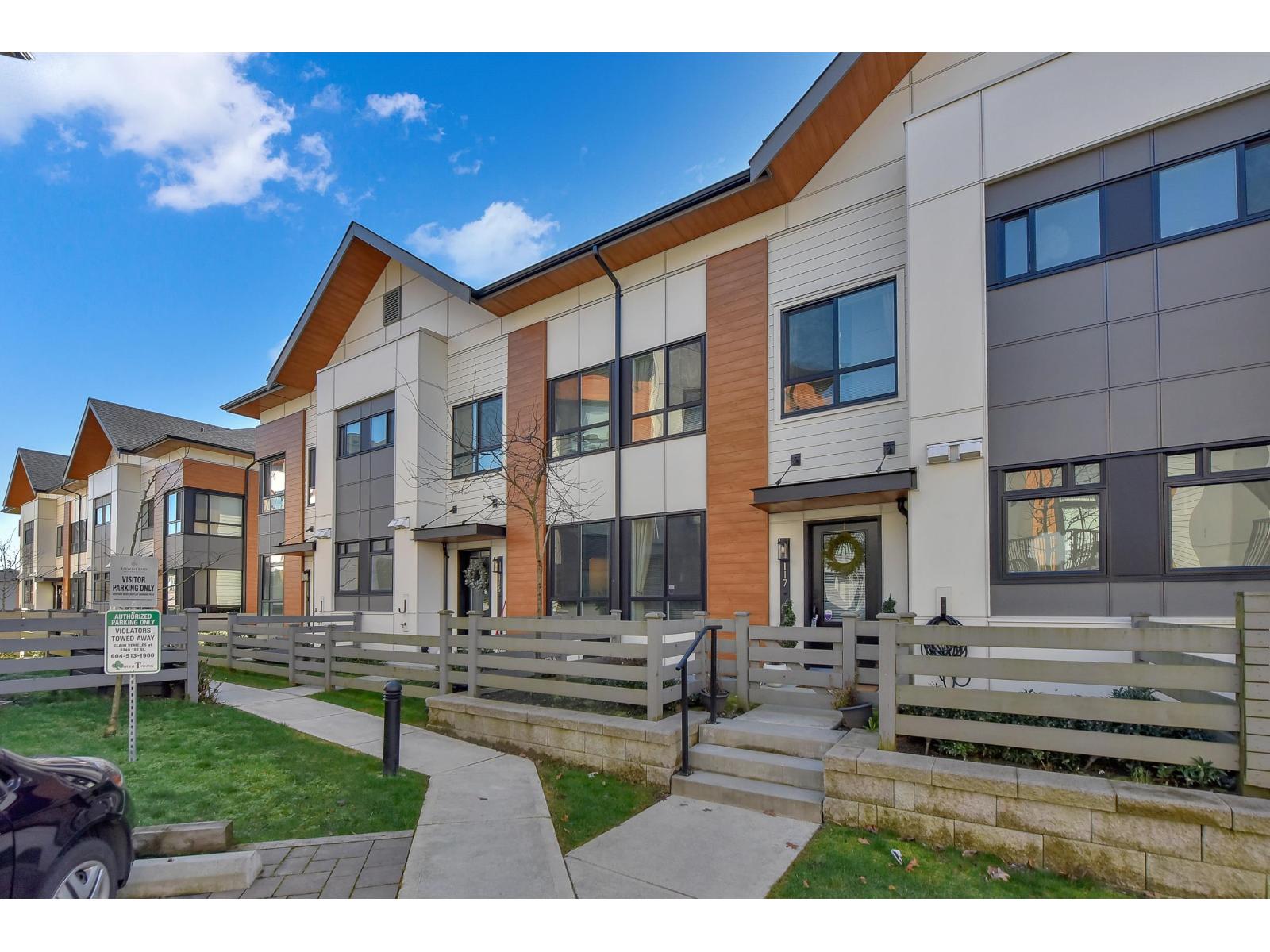 116 15111 Edmund Drive, Surrey, British Columbia  V3S 0A5 - Photo 4 - R3163838