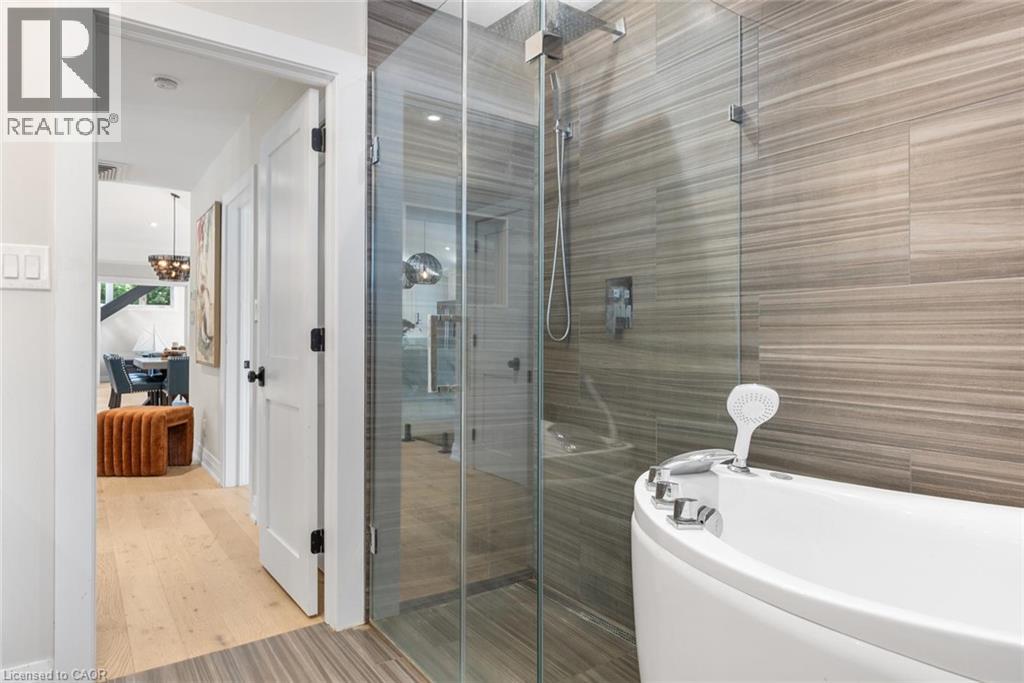 293 North Shore Boulevard E, Burlington, Ontario  L7T 1W8 - Photo 19 - 40859049