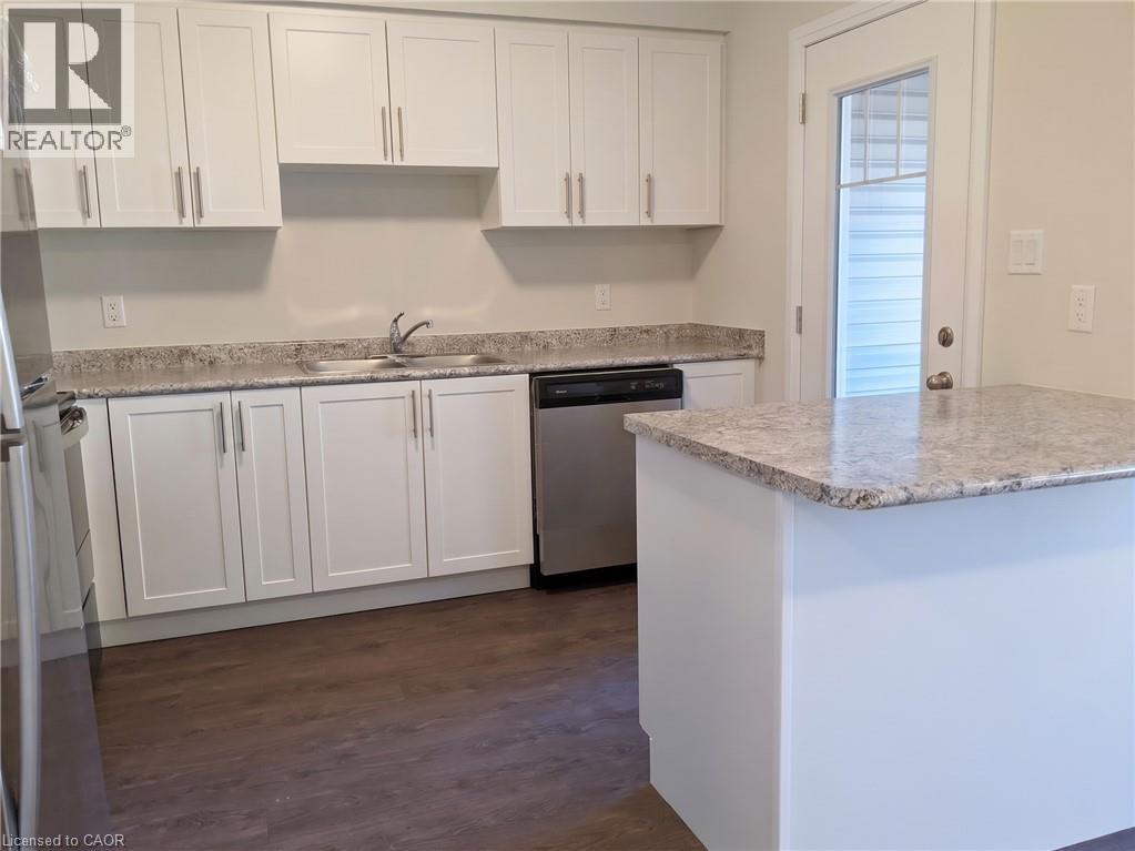 24 Morrison Road Unit# B12, Kitchener, Ontario  N2A 0L1 - Photo 7 - 40862631