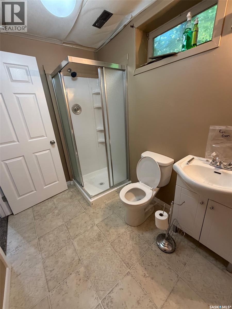 411 Caskey DRIVE photo 16