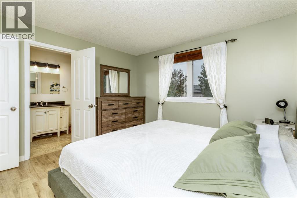152 Dundee Crescent, Penhold, Alberta  T0M 1R0 - Photo 15 - A2342678