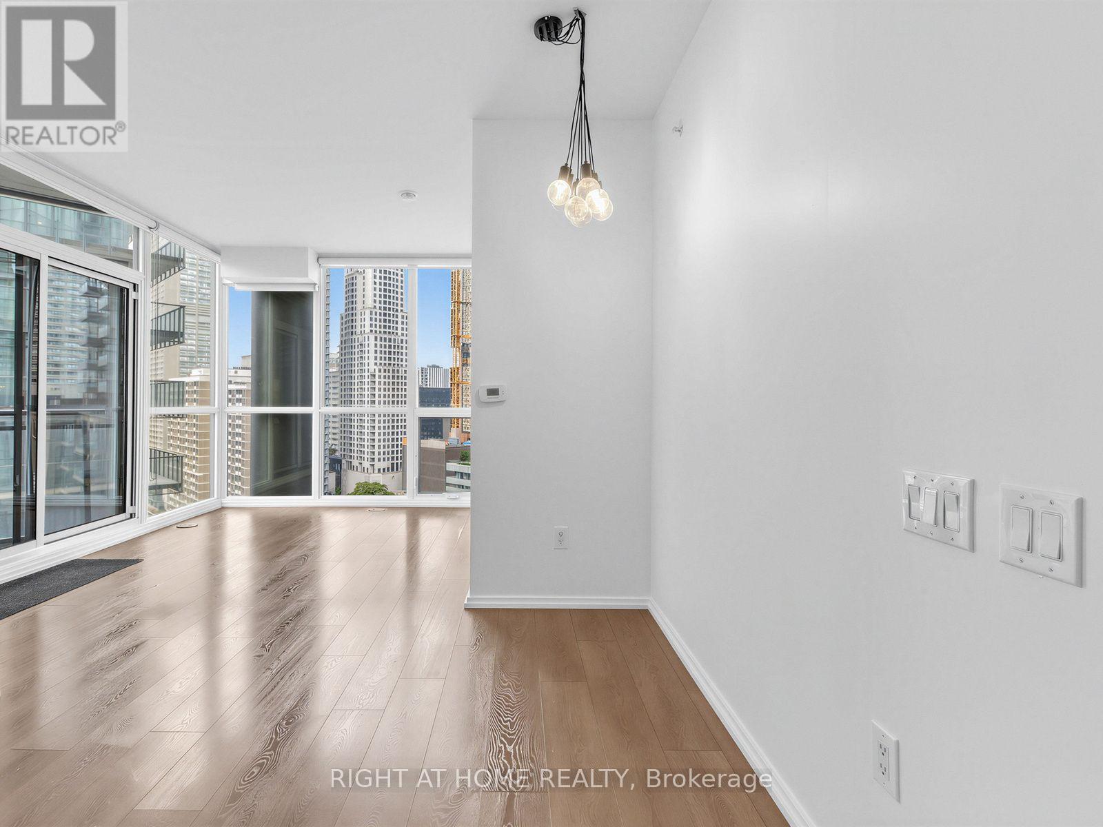 2006 - 45 Charles Street E, Toronto, Ontario  M4Y 0B8 - Photo 10 - C13764266
