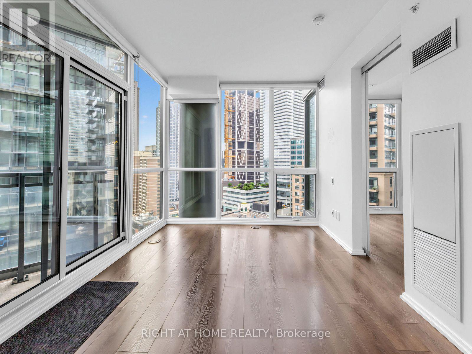 2006 - 45 Charles Street E, Toronto, Ontario  M4Y 0B8 - Photo 13 - C13764266