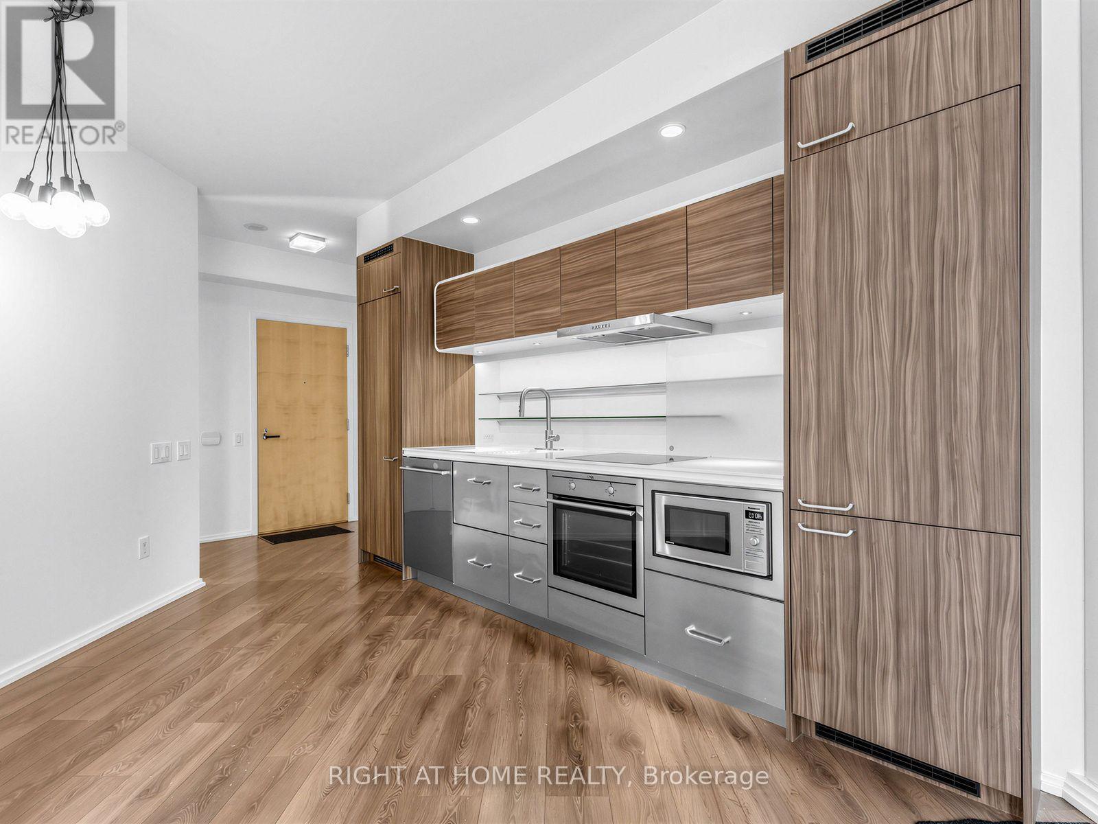 2006 - 45 Charles Street E, Toronto, Ontario  M4Y 0B8 - Photo 17 - C13764266