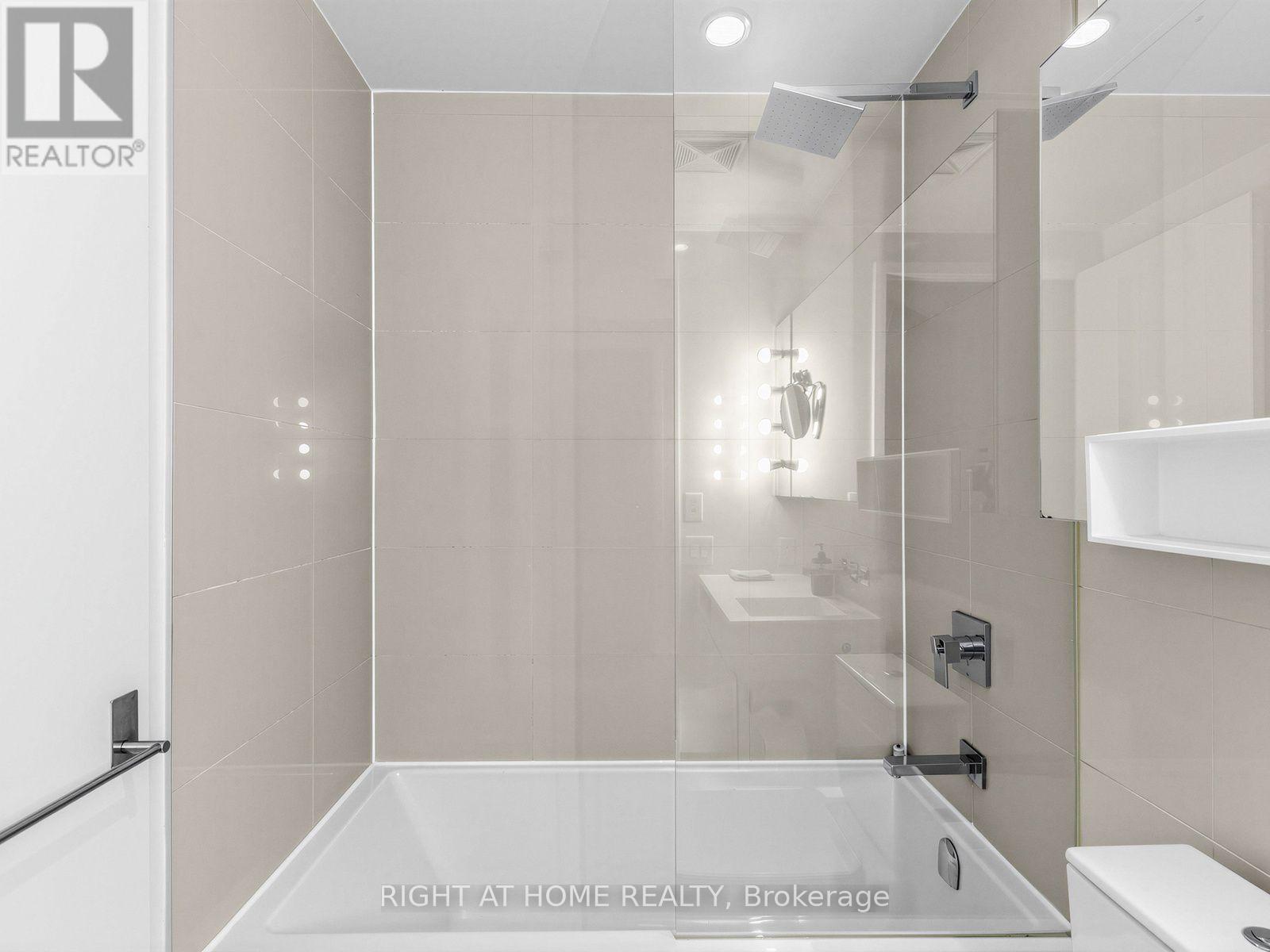 2006 - 45 Charles Street E, Toronto, Ontario  M4Y 0B8 - Photo 29 - C13764266