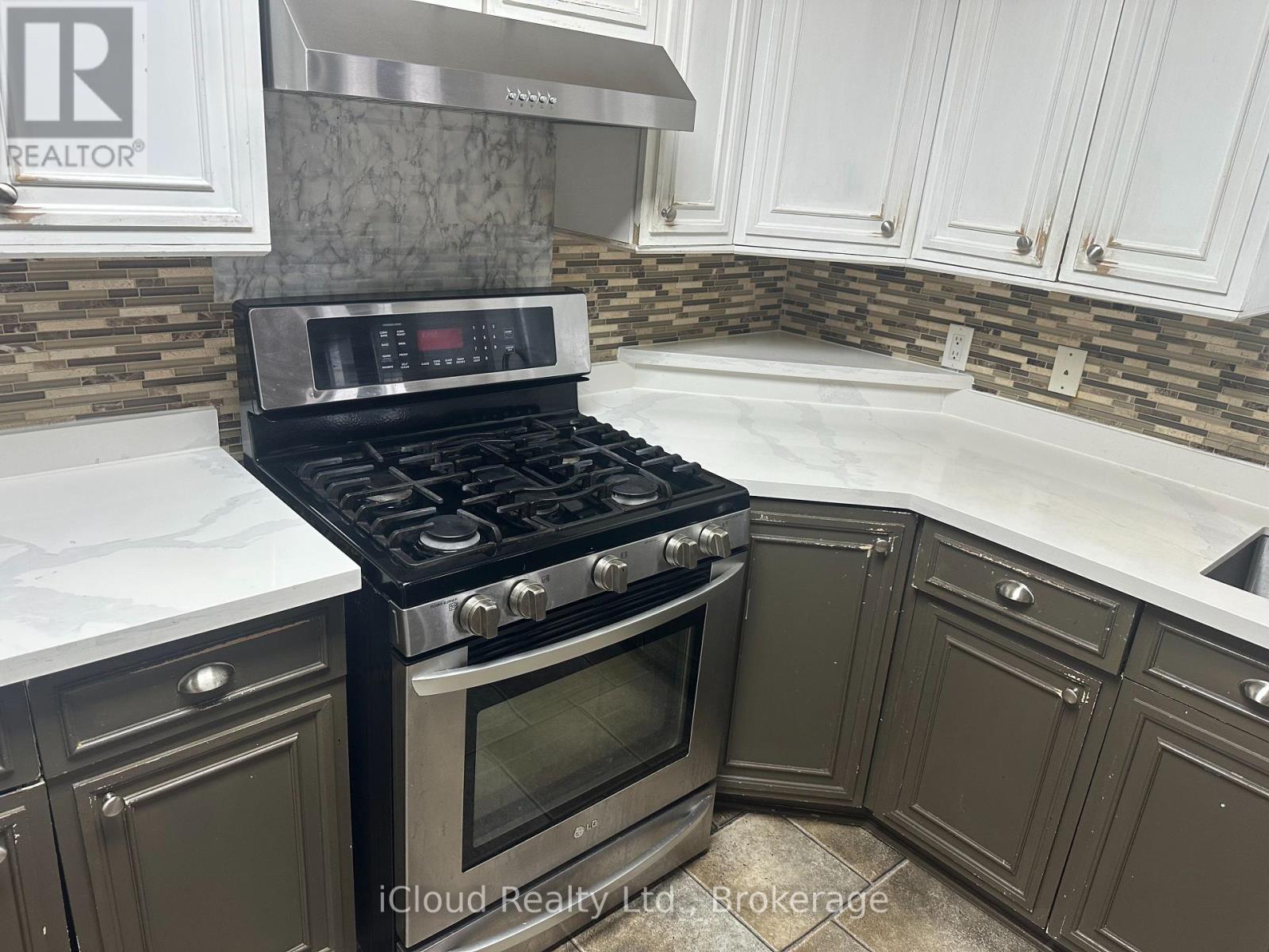 27 Buckingham Avenue, Oshawa, Ontario  L1G 2K4 - Photo 13 - E13773742