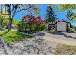 33 KITSILANO CRESCENT, Richmond Hill, Ontario