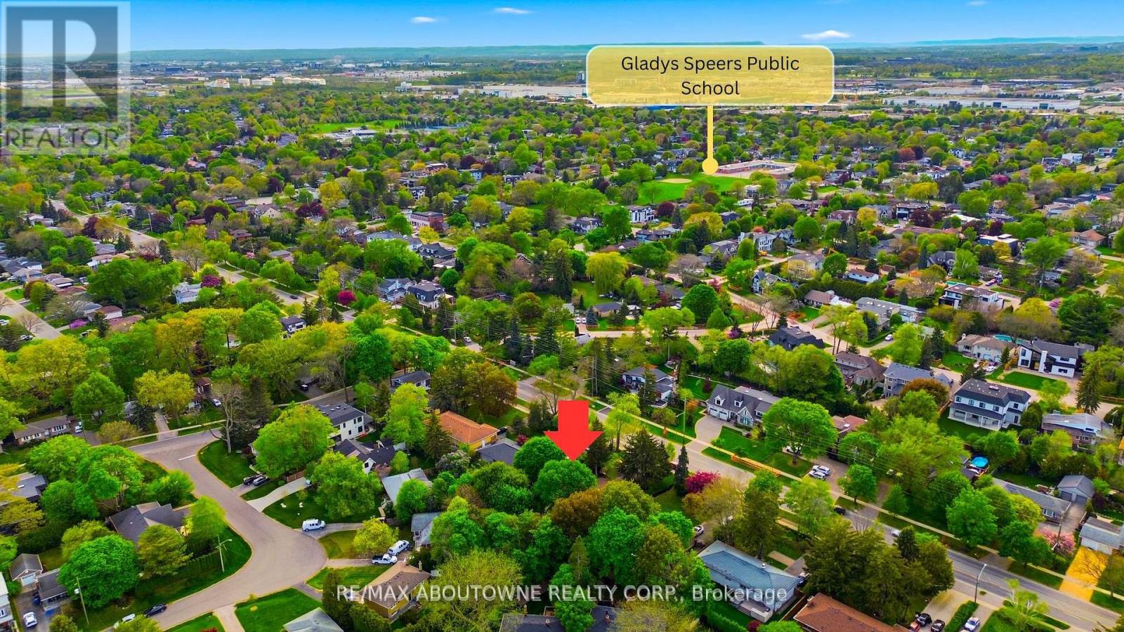 2066 Rebecca Street, Oakville, Ontario  L6L 2A2 - Photo 45 - W13773634