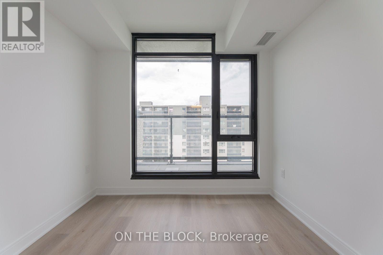 807 - 86 Dundas Street E, Mississauga, Ontario  L5A 1W4 - Photo 12 - W13773672