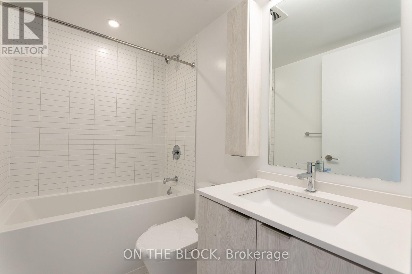 807 - 86 Dundas Street E, Mississauga, Ontario  L5A 1W4 - Photo 8 - W13773672