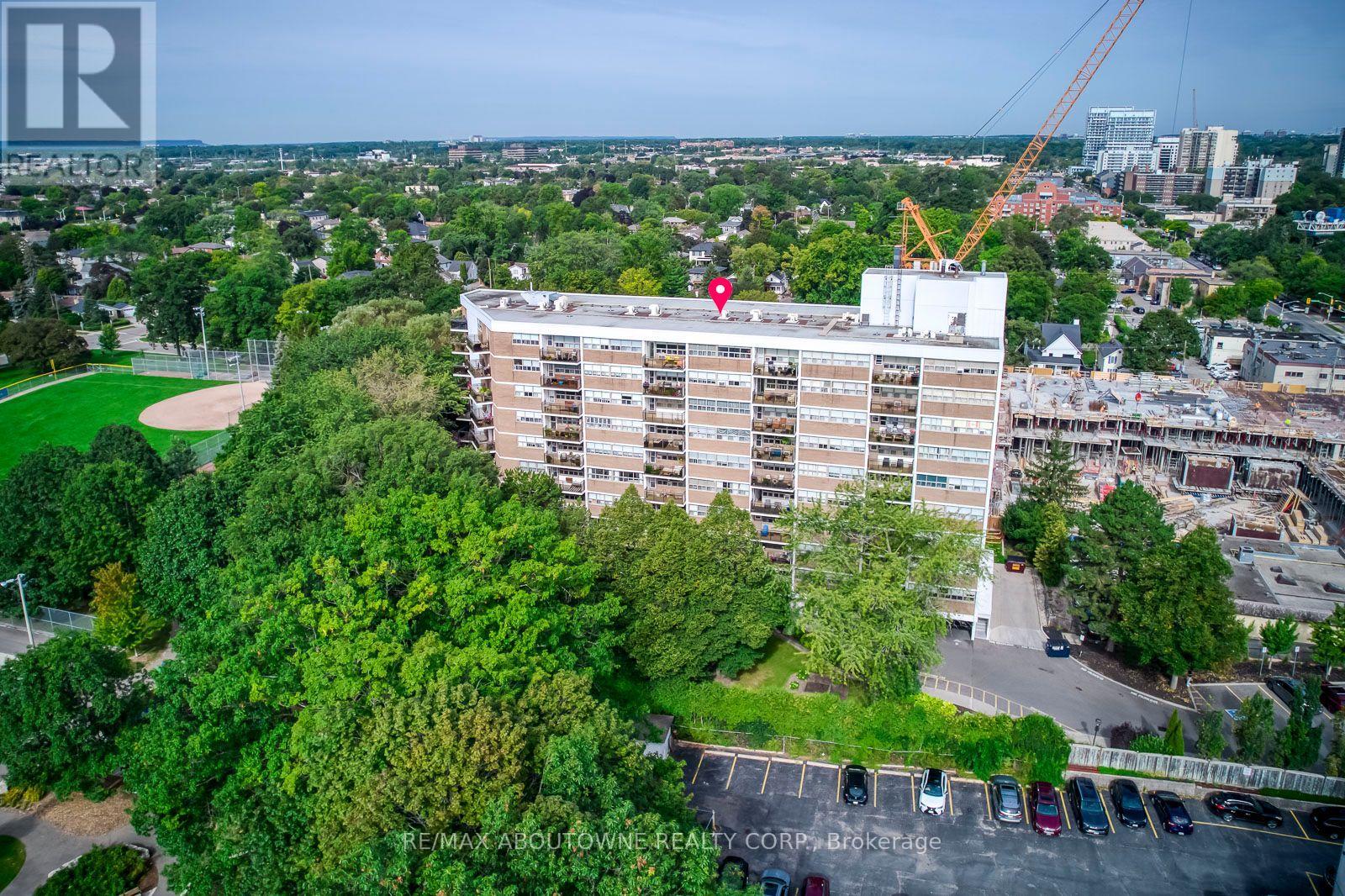 906 - 212 Kerr Street, Oakville, Ontario  L6K 3B1 - Photo 6 - W13773690
