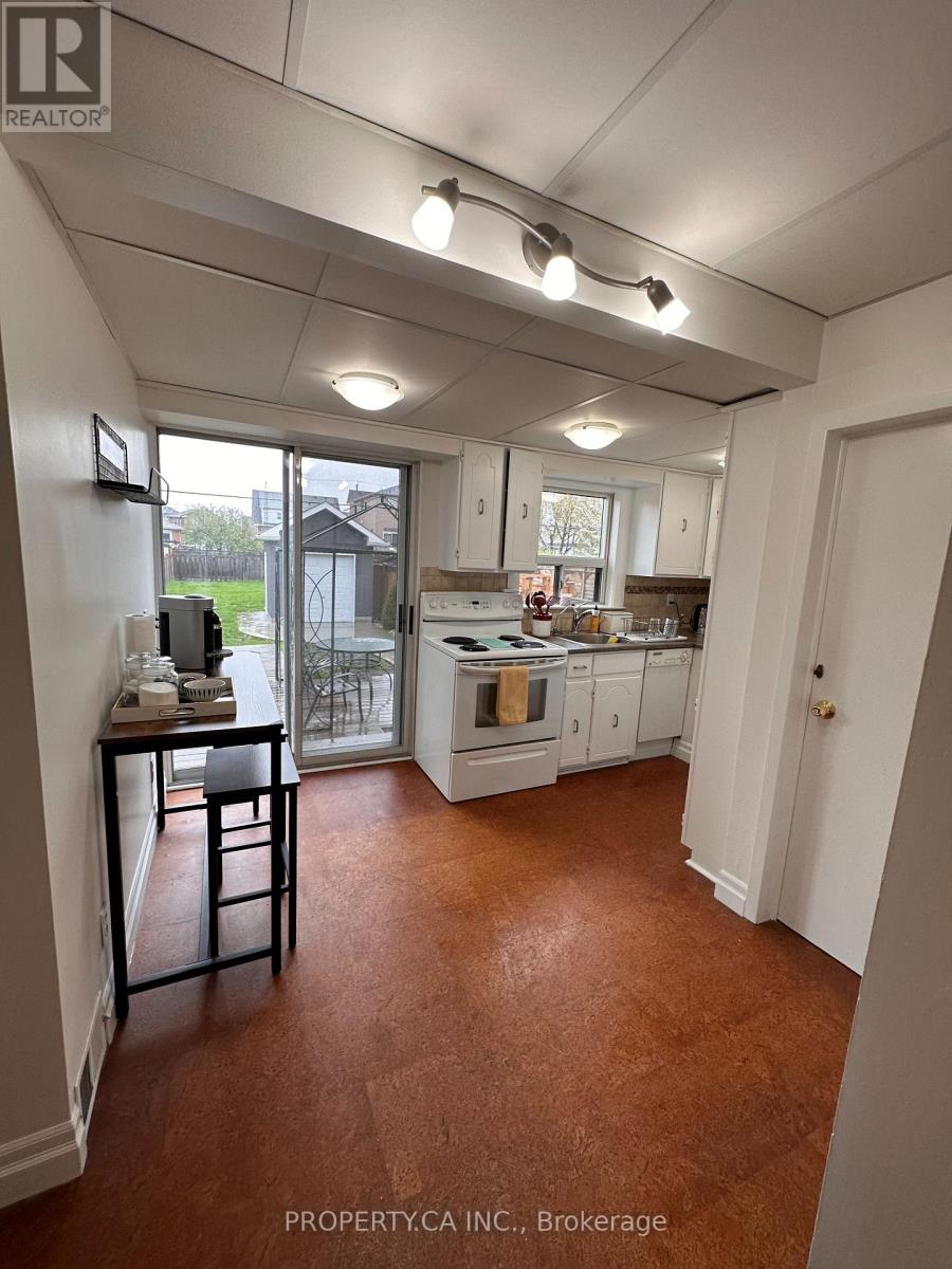 Main Fl - 94 Hay Avenue, Toronto, Ontario  M8Z 1G4 - Photo 9 - W13773760