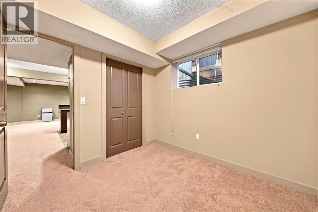 129 Saddlebrook Circle Ne, Calgary, Alberta  T3J 0K4 - Photo 40 - A2343005
