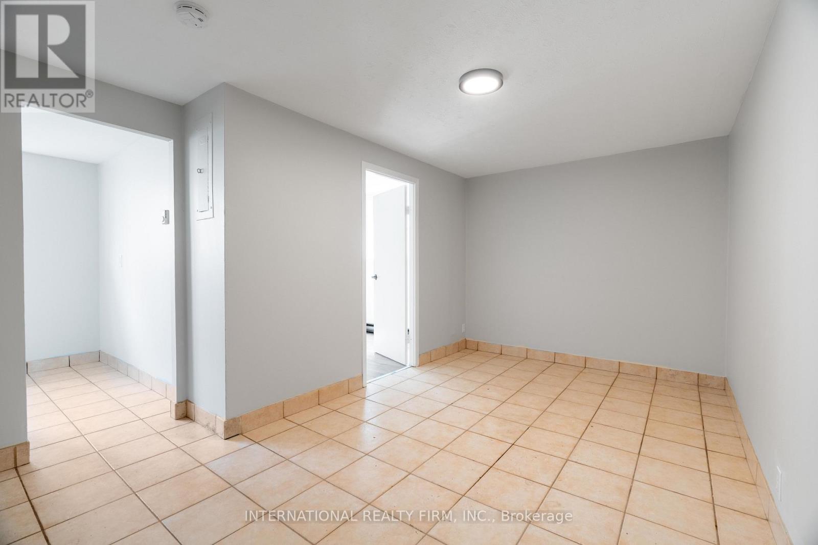 2 - 24 Brookside Street, London South, Ontario  N5Z 3J3 - Photo 3 - X13773644