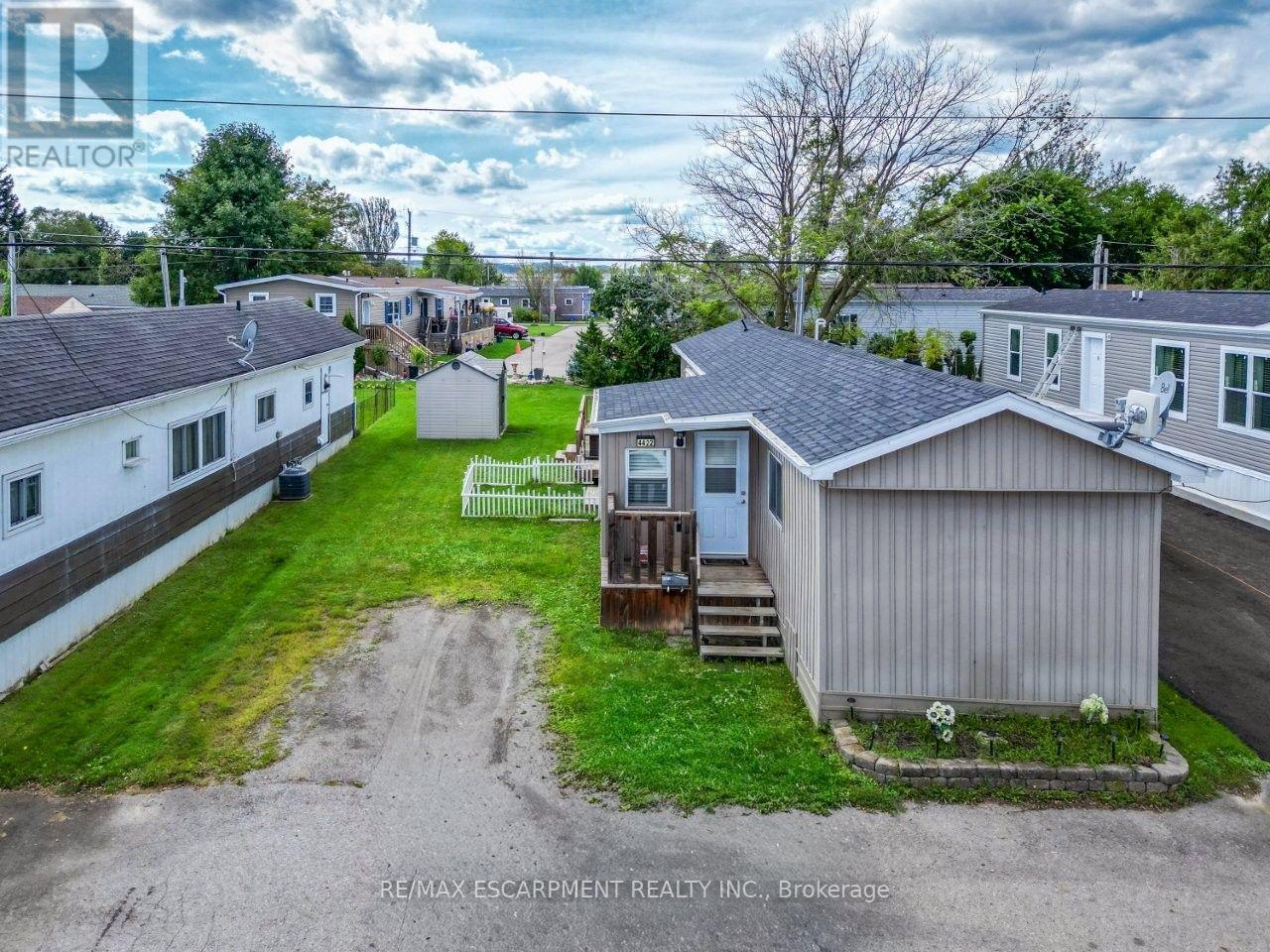 4422 Timothy Lane, Lincoln, Ontario  L3J 0W1 - Photo 1 - X13773692