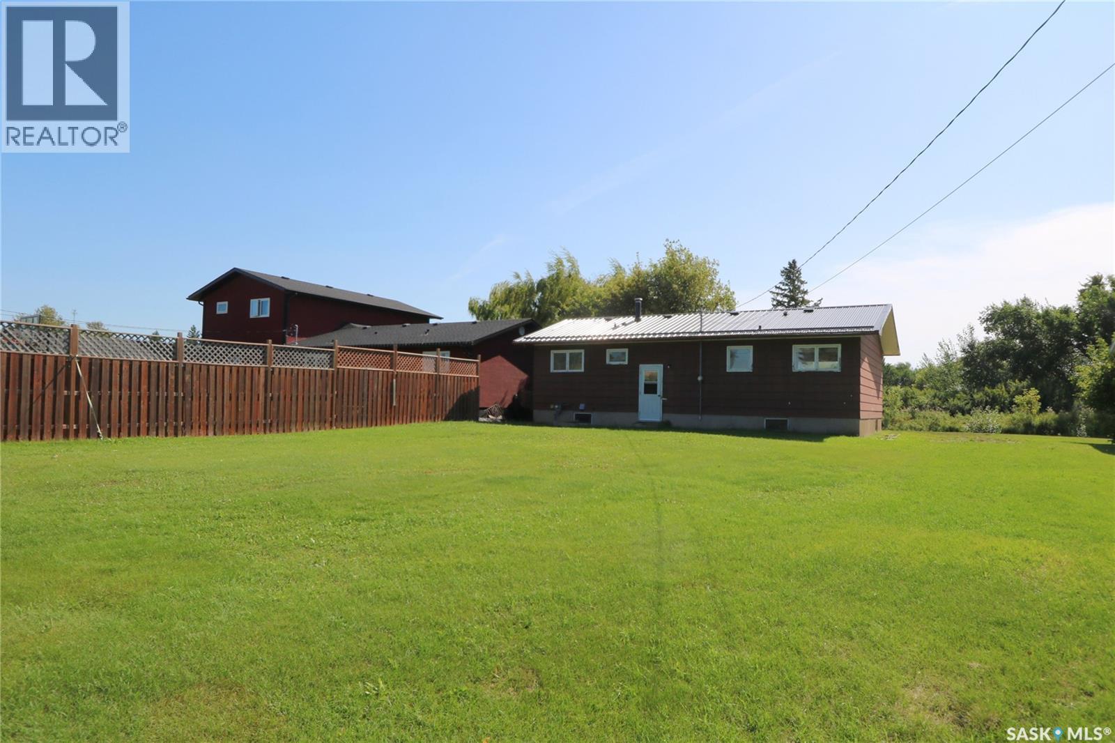 105 Fifth Avenue, Rhein, Saskatchewan  S0A 3K0 - Photo 20 - SK048159