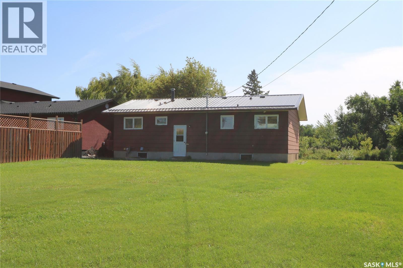 105 Fifth Avenue, Rhein, Saskatchewan  S0A 3K0 - Photo 21 - SK048159