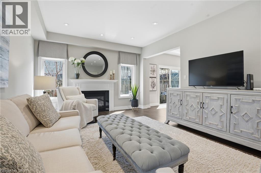 441 Stonehenge Drive Unit# 40, Ancaster, Ontario  L9K 0B1 - Photo 5 - 40861332