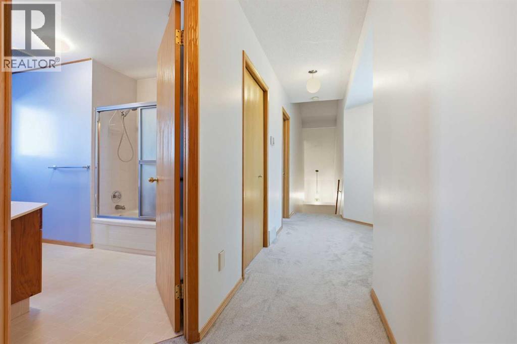 463 23 Avenue NW, Calgary, Alberta  T2M 1S5 - Photo 33 - A2340984