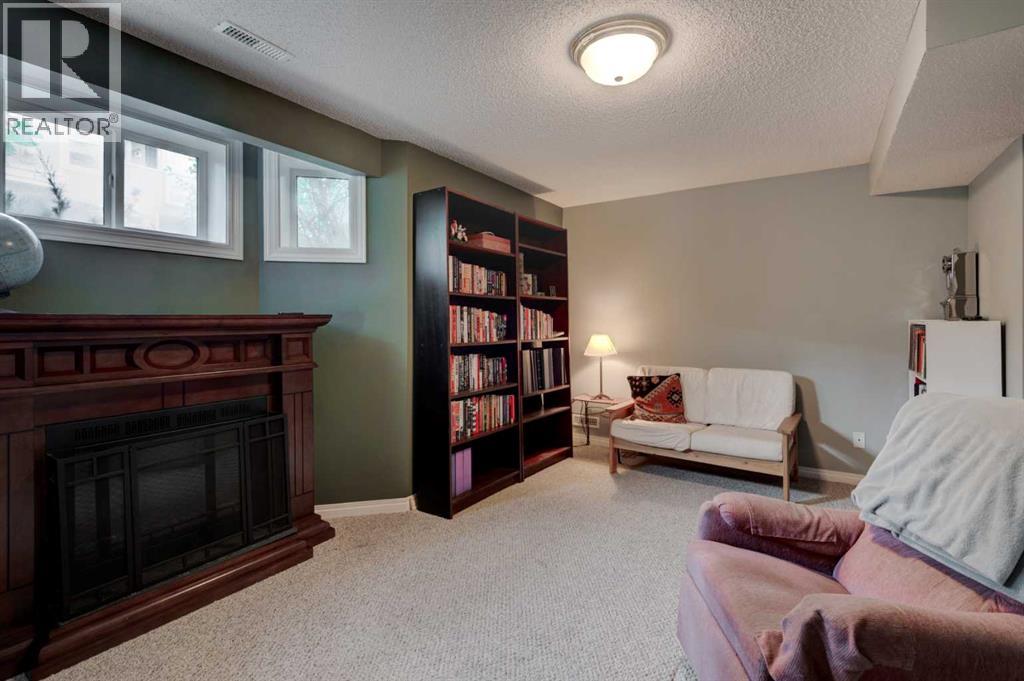46 Prestwick Gardens Se, Calgary, Alberta T2Z 3V3 - Photo 24 - A2342528