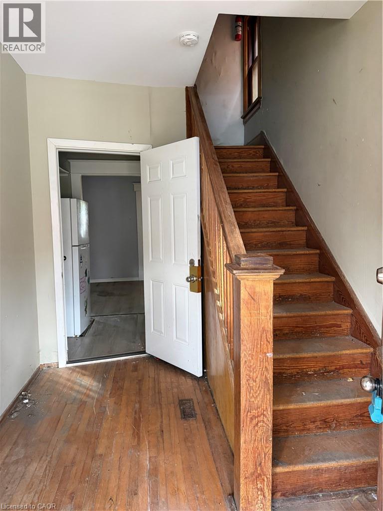246 St James Street, Sault Ste. Marie, Ontario  P6A 1P6 - Photo 3 - 40862668