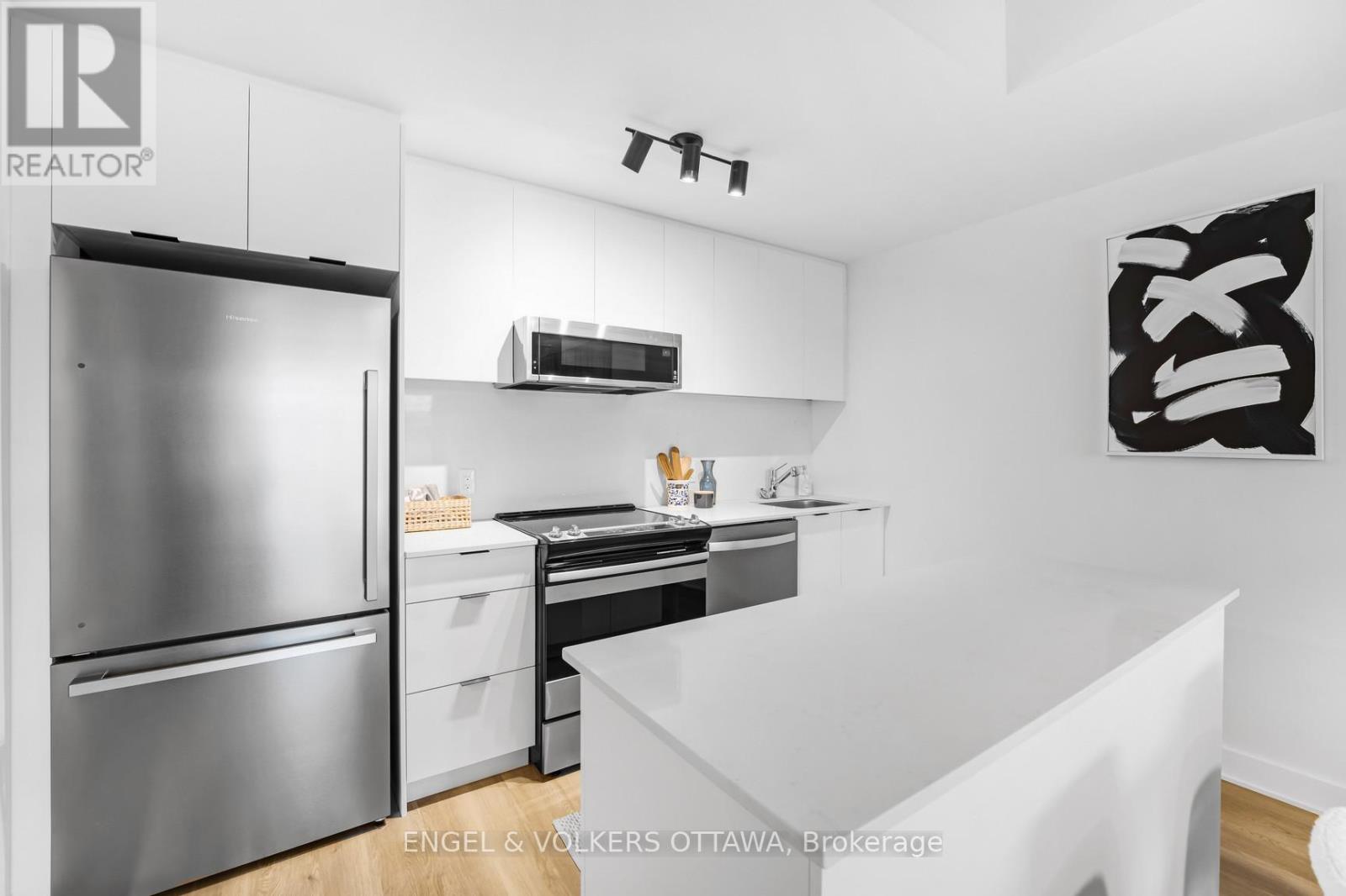 A1710 - 1655 CARLING AVENUE, Ottawa, Ontario