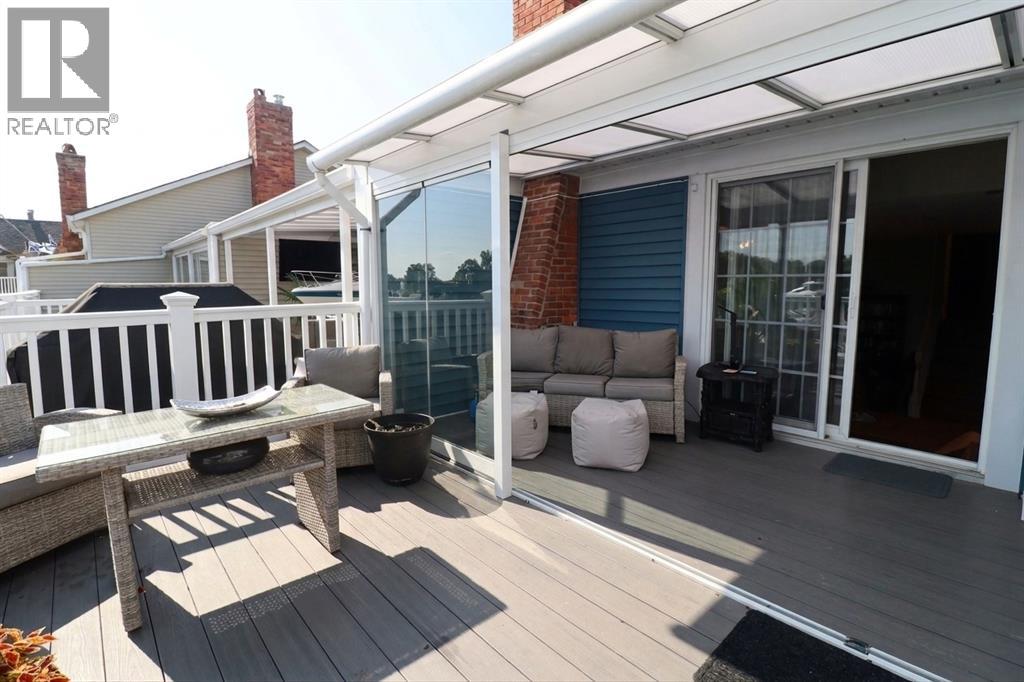 1500 VENETIAN BOULEVARD Unit# W-13 Point Edward Ontario Canada N7T7W4 4