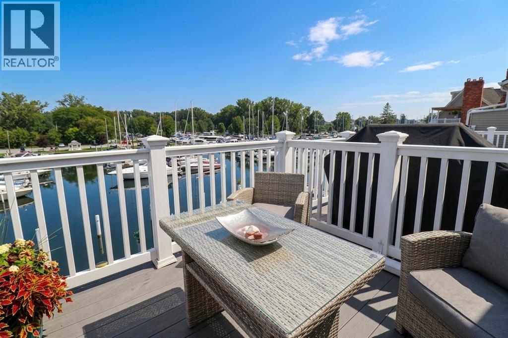 1500 VENETIAN BOULEVARD Unit# W-13 Point Edward Ontario Canada N7T7W4 5