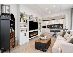 2002 - 21 WIDMER STREET, Toronto, Ontario