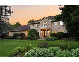 48 WOODEND Drive, Hamilton, Ontario