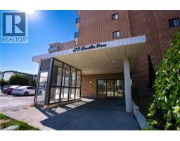 279 CHANDLER Drive Unit# 203, Kitchener, Ontario