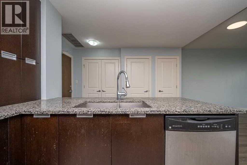 2007, 99 Spruce Place Sw, Calgary, Alberta  T3C 3X7 - Photo 7 - A2340831