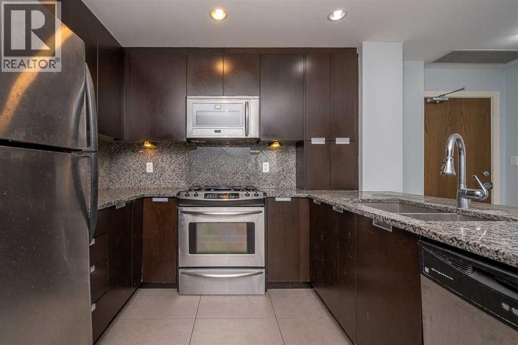 2007, 99 Spruce Place Sw, Calgary, Alberta  T3C 3X7 - Photo 6 - A2340831