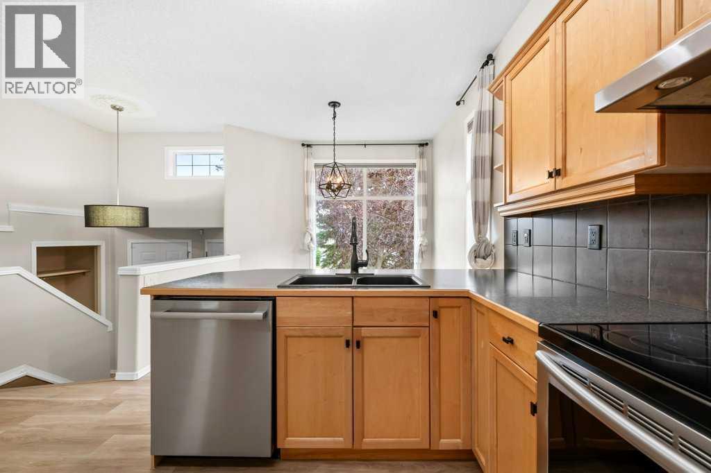104 Springs Place Se, Airdrie, Alberta  T4A 2C9 - Photo 8 - A2341315