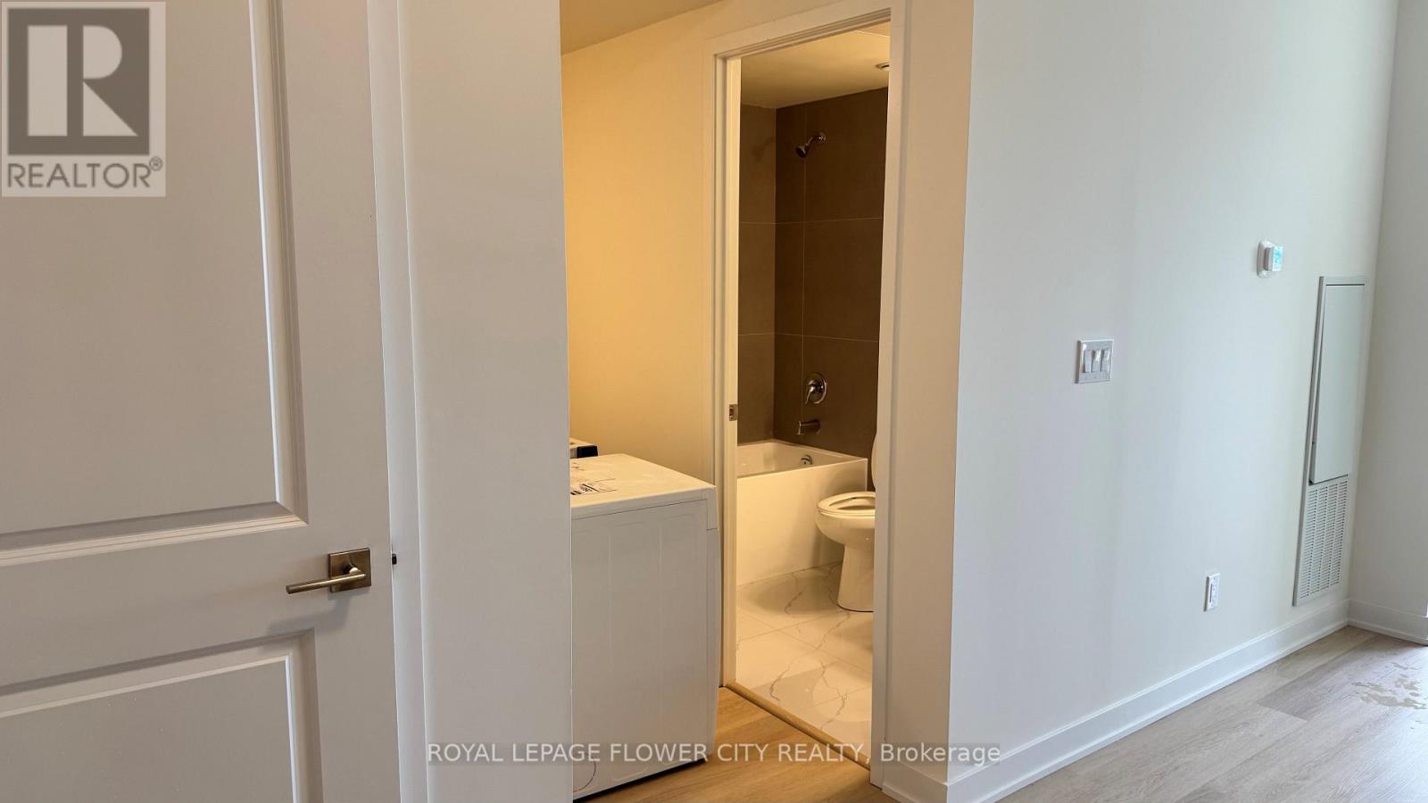 1005 - 2825 Jane Street, Toronto, Ontario  M3N 2J5 - Photo 6 - W13773980