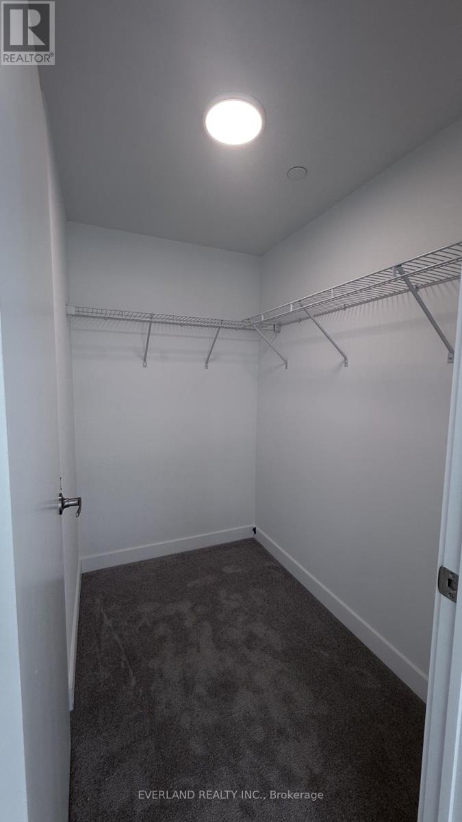 2205 - 4010 Eglinton Avenue W, Toronto, Ontario  M9A 0G5 - Photo 10 - W13774048