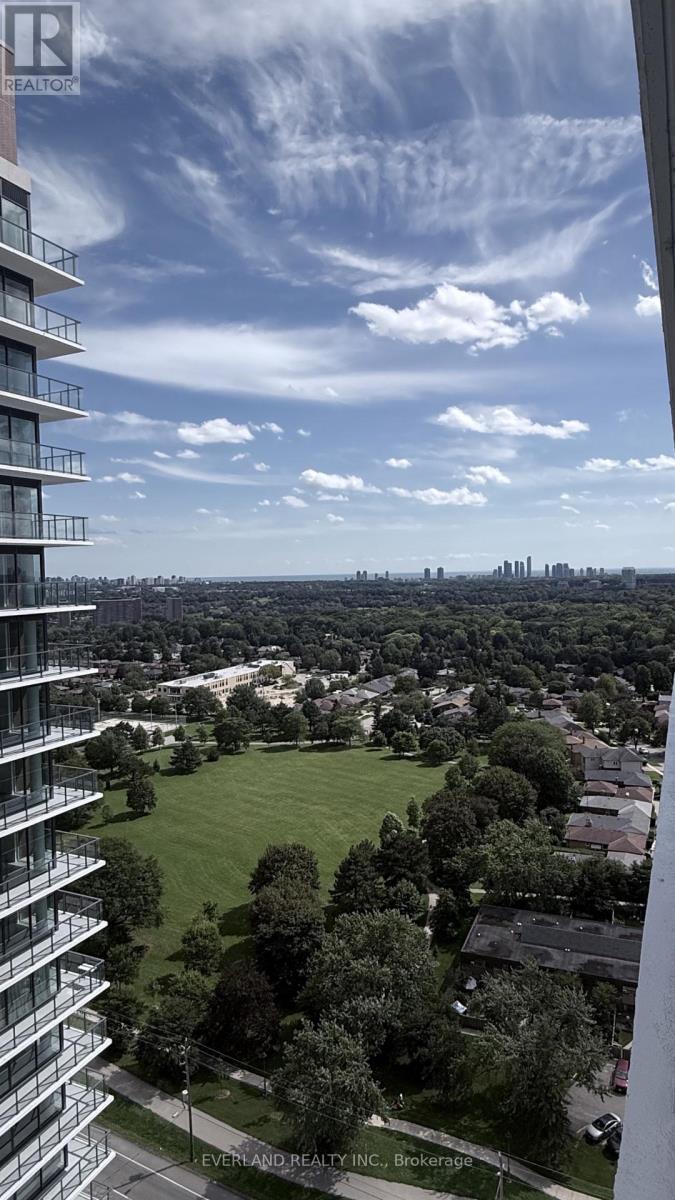 2205 - 4010 EGLINTON AVENUE W