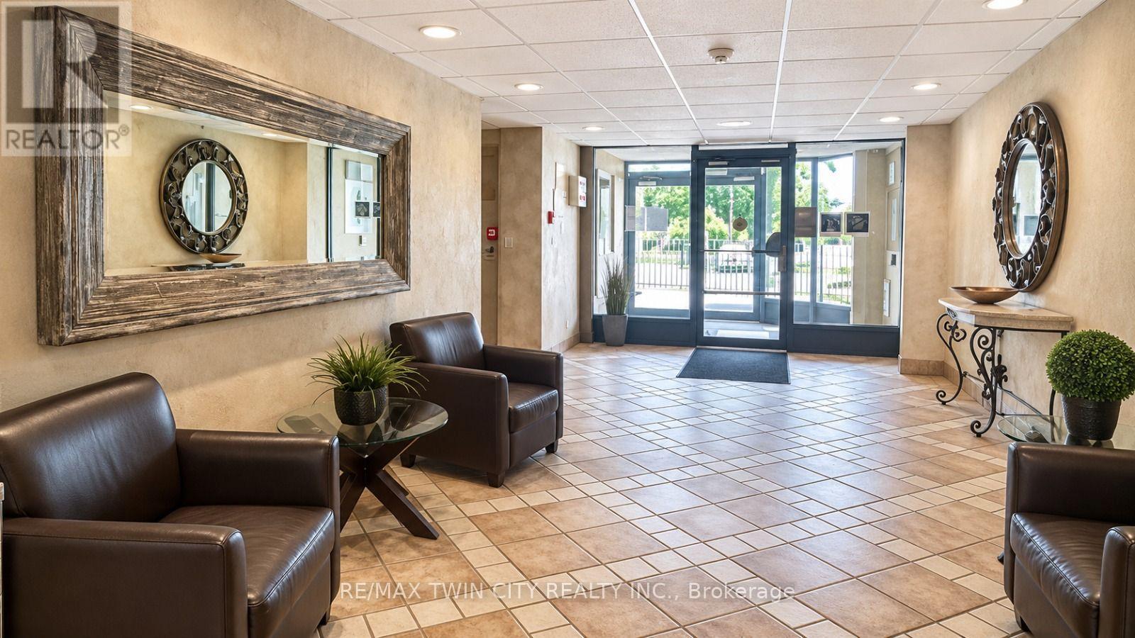 302 - 55 Green Valley Drive, Cambridge, Ontario  N2P 1Z6 - Photo 3 - X13773924