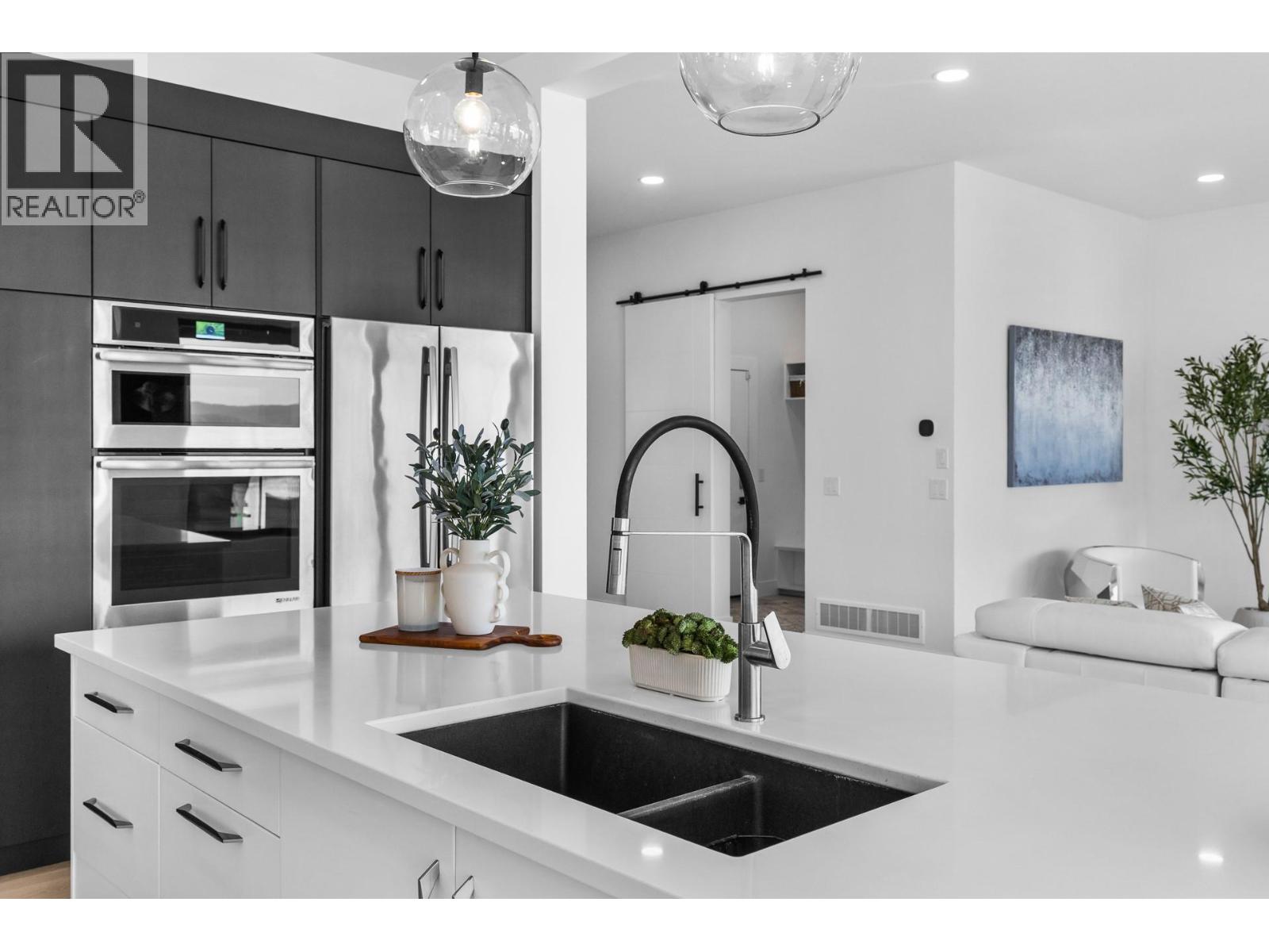 1539 Rocky Point Drive Kelowna Photo 29