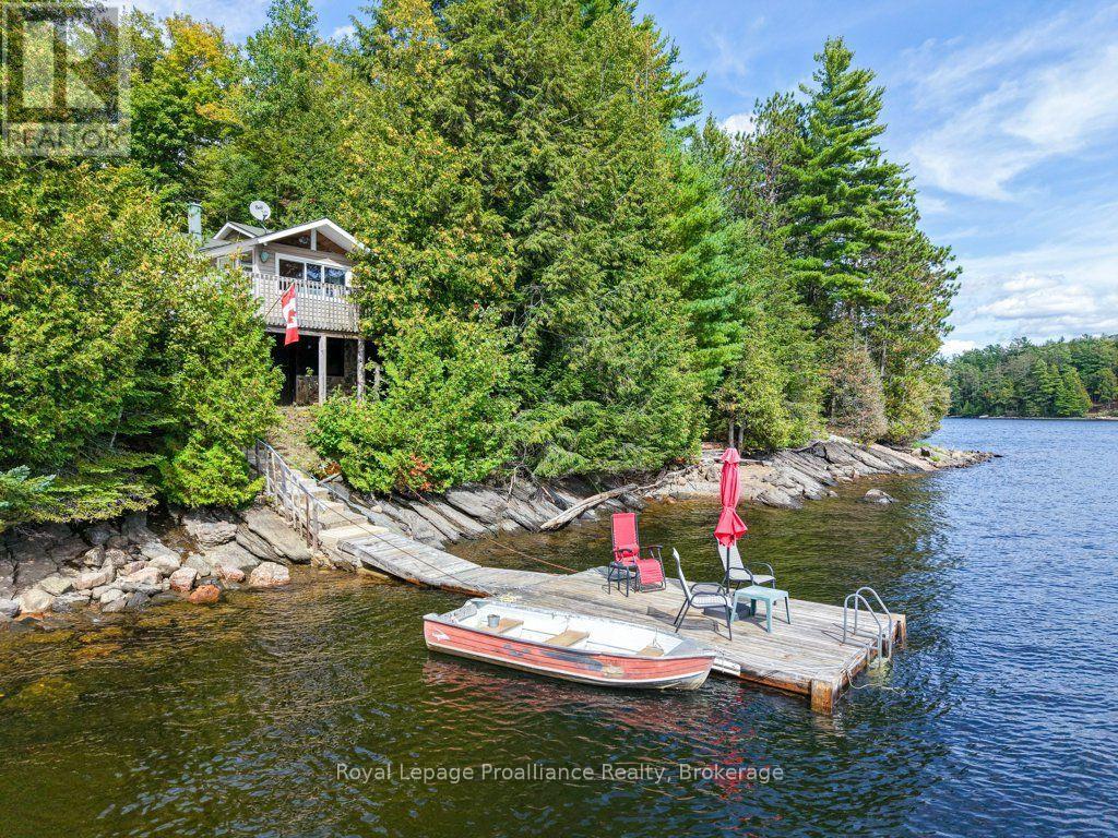 1077 Pukitis Trail, Highlands East, Ontario  K0L 1A0 - Photo 2 - X13774124