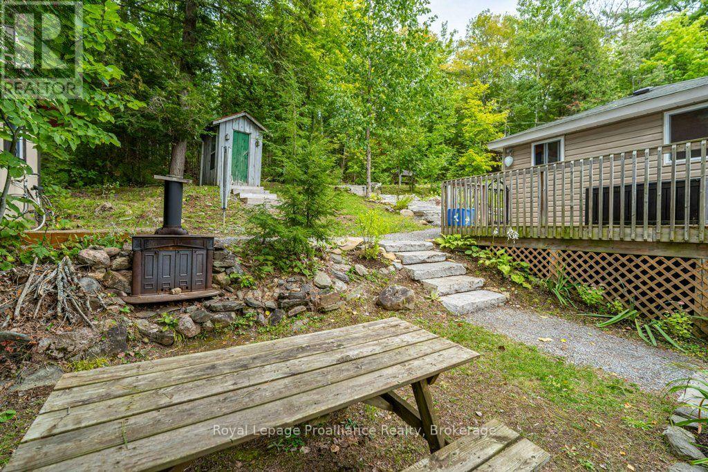 1077 Pukitis Trail, Highlands East, Ontario  K0L 1A0 - Photo 36 - X13774124